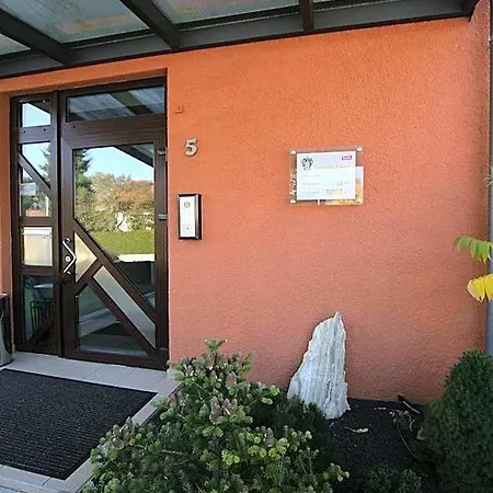 Am Baronenwald 3*