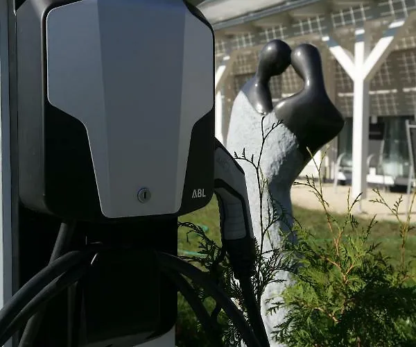 فندق Am Baronenwald 3*